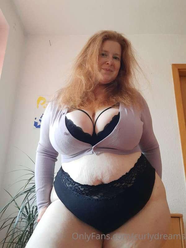 Ich habe mir 2 Mini Bikinis bestellt die morgen ankommen sol..