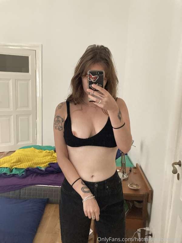 messy hair nip slip
