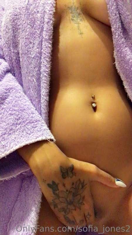 I want you to make my pussy wet 🥰💦