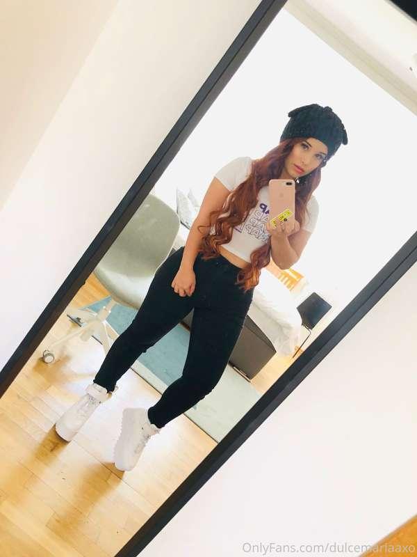 Stepping out today, I hope you're on my paid
page waiting fo..
