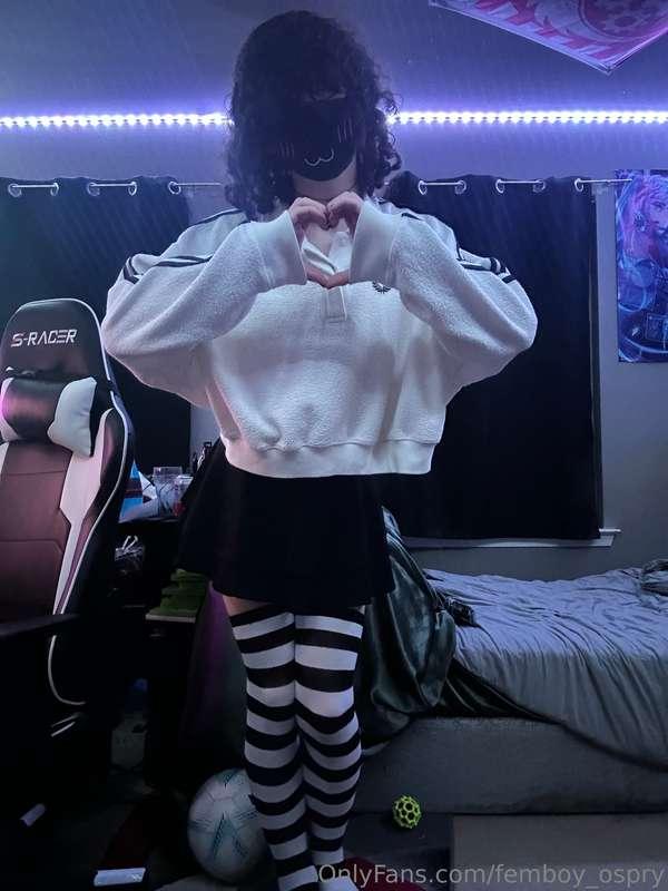 Pretty prep boy~ UwU