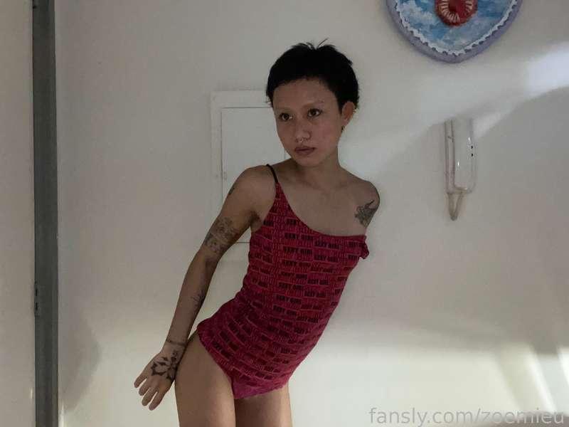 zoemieu image #3