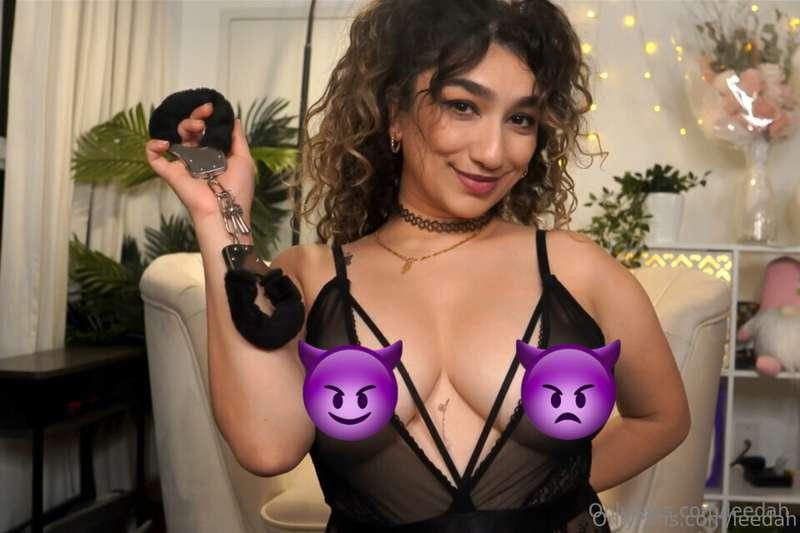 i wanna have my way with you... u ready to be destroyed?? 😇