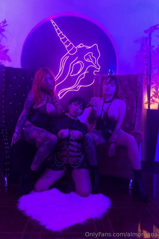 Se viene un trio bien rico 💗😳