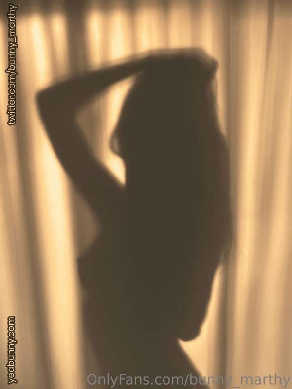 I wish my shadow could fall on your naked body.