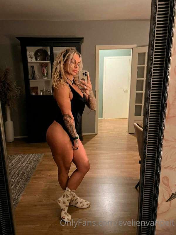 I want to go LIVE soon! Will you watch?? 😛