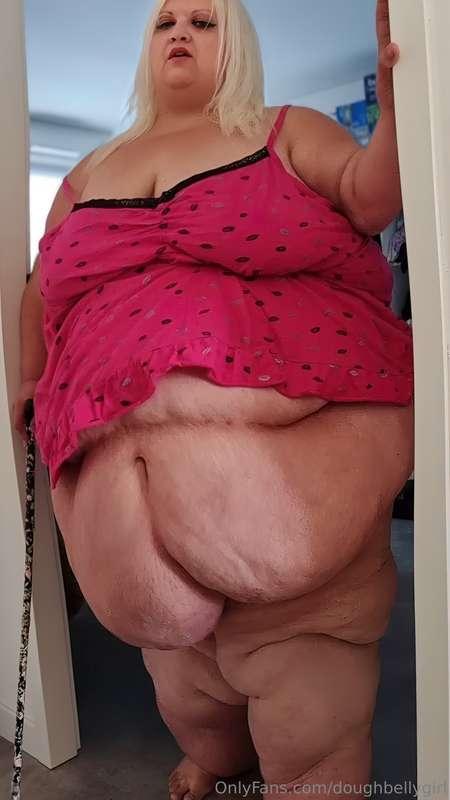 So fat that I need a walking stick now! 🤭