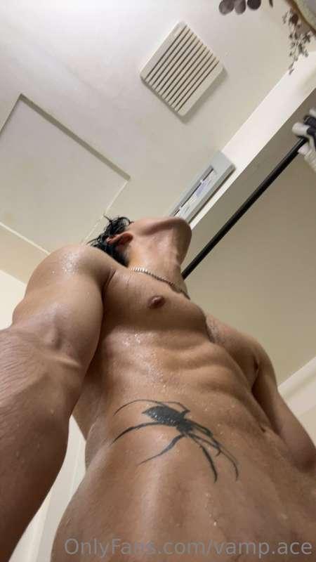 Shower vids ?