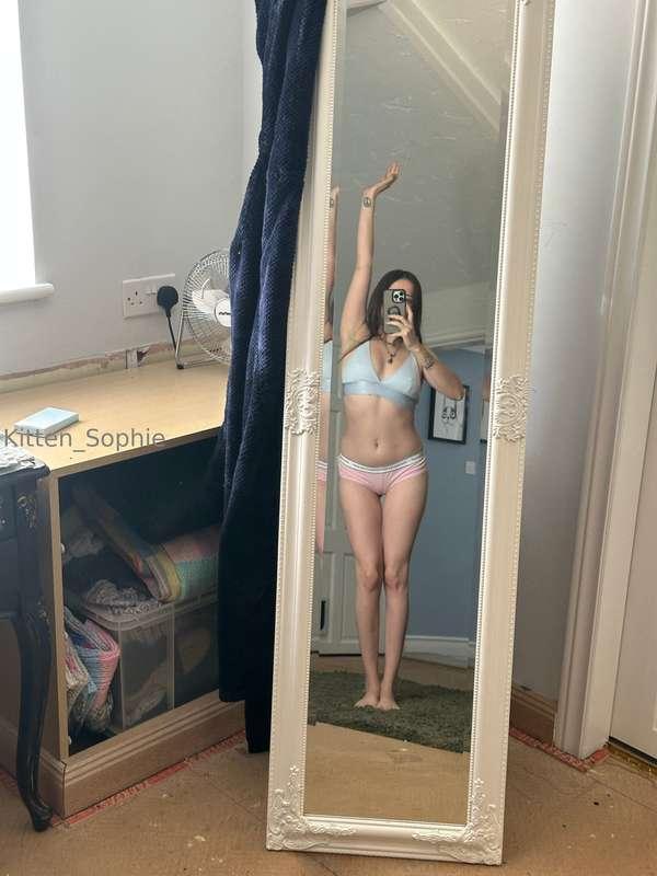 swipe to the end for the 🍑 pic 🤭