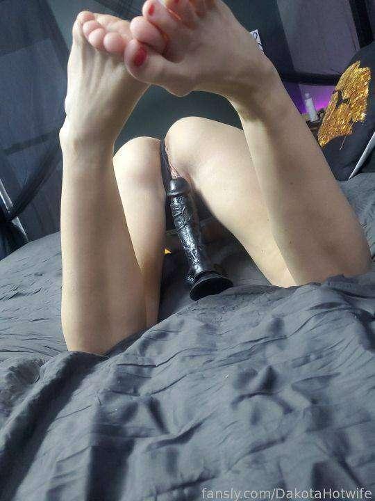 dakotahotwife image #152