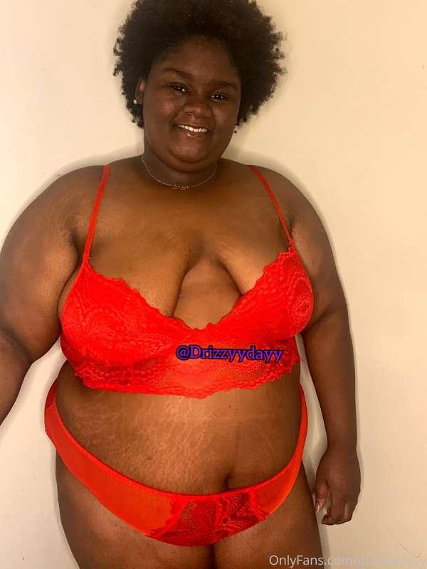 Tip if you think I’m pretty💕☺️
