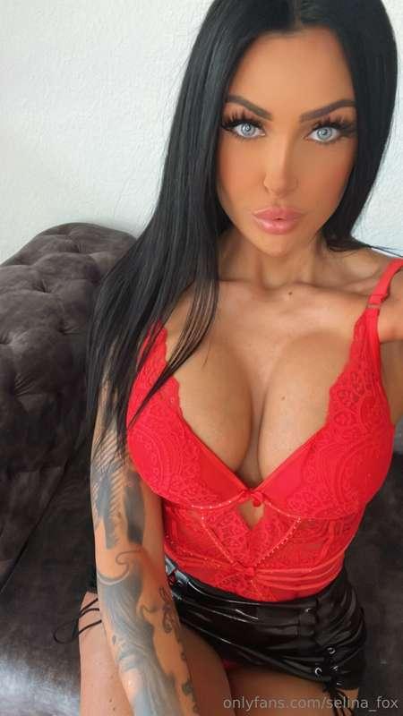 Would you like to discover my dirty side? 😈