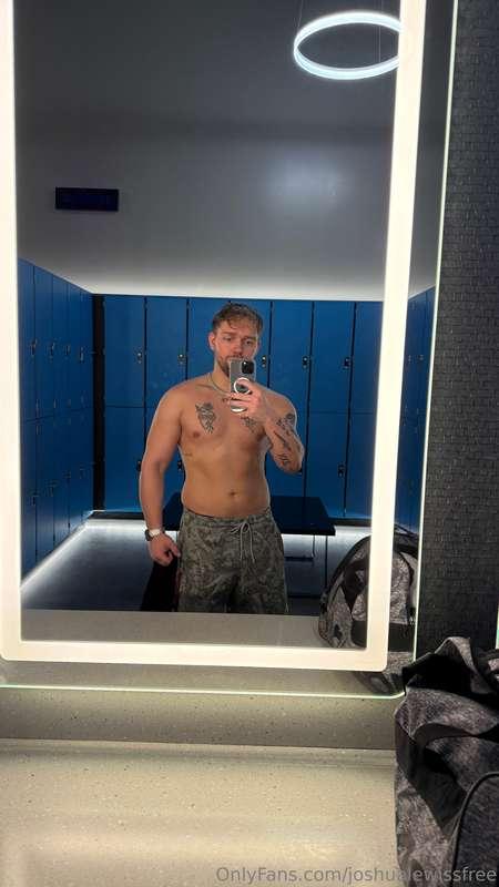 Wanna get in a work out with me? 👀