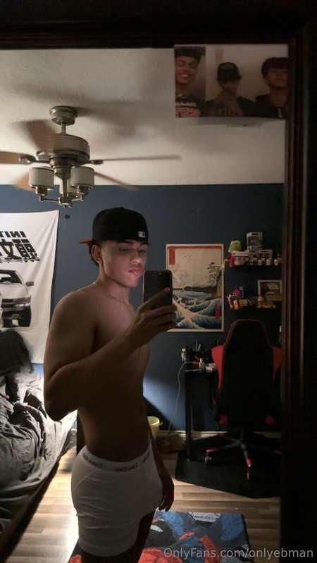 Hello :0