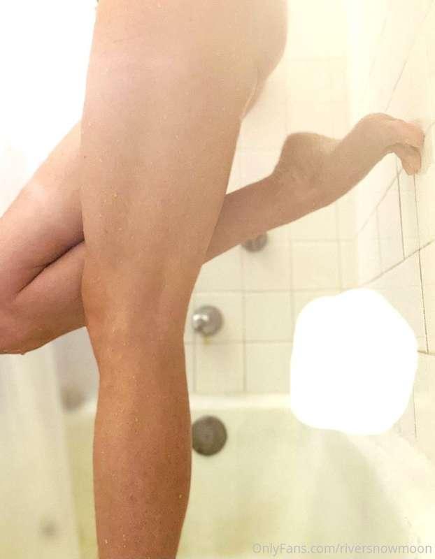 Happy Toesday…. Do you like licking and sucking and teasing ..