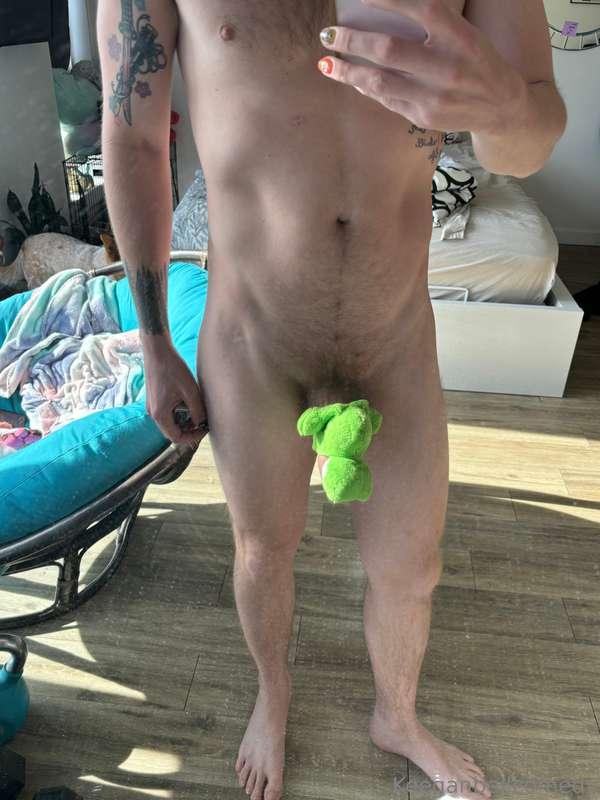 Comment what kind of content you wanna see from me 