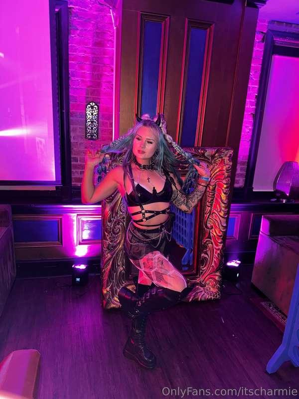 Do you like my fit from last night at the Sorry Papi show?