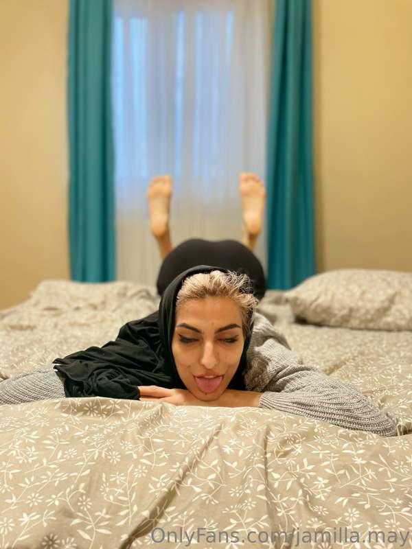 POV: Me waiting for you to get back home :)