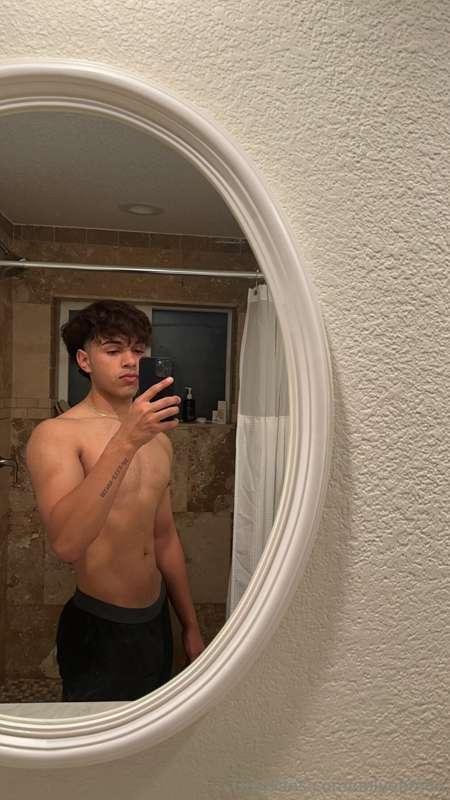 Hi :)