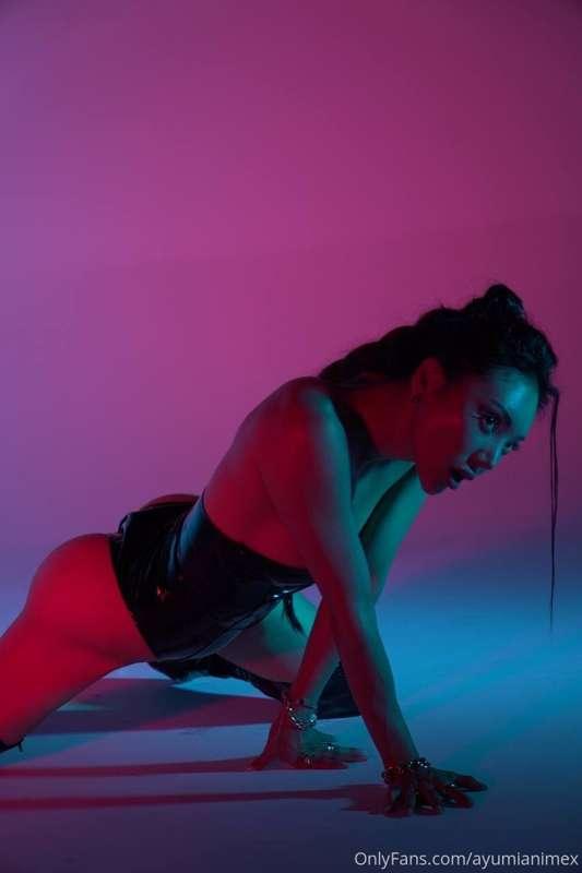 ‼️I have released a videoclip for the song UNANSWERED ! 💦 Yo..