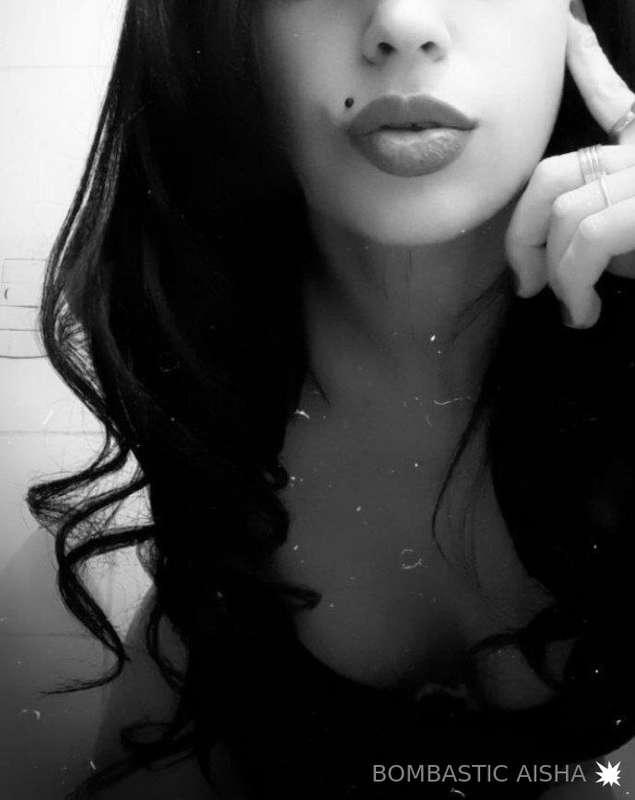 Hello love, this is Naty 😍 a hot and sexy Milf who loves sex..