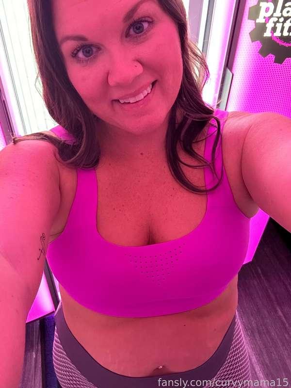 curvymama15 image #1