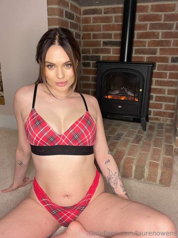 will you tell me your secret kink??😲