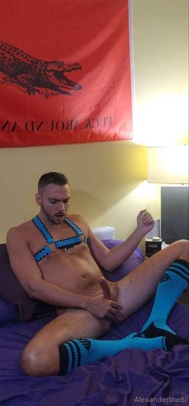 Feeling and TASTING myself 😋 Yummy