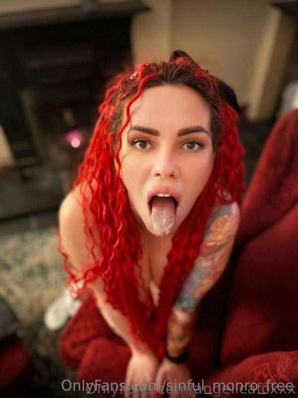 ## **Dm me 💌 @angelicafoxxx, I do everything👀, and today I m..