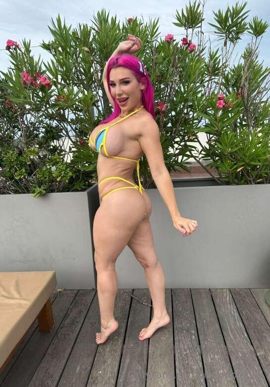 DM me your favorite position rn and let me drain you 💦