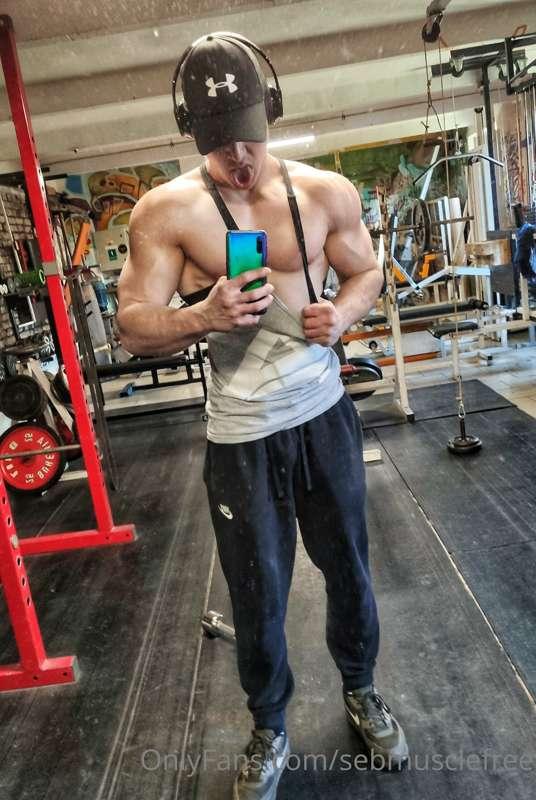 Training time 👅