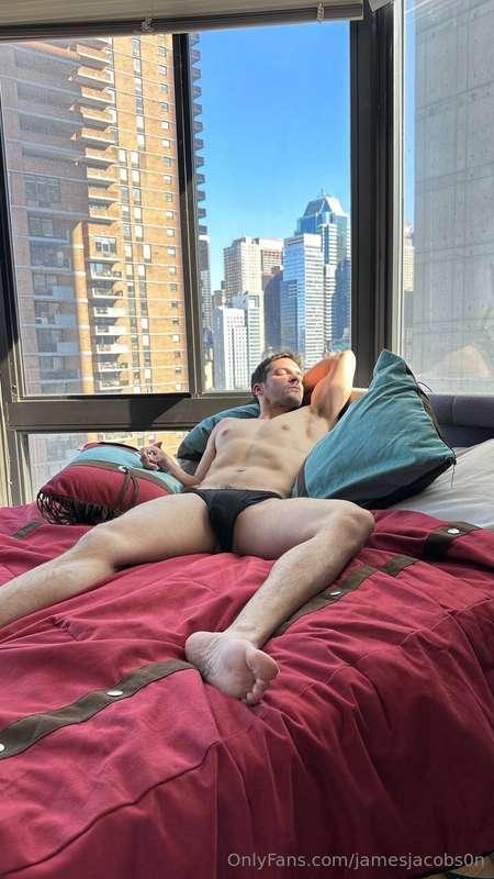 lets start Monday off right, shall we?