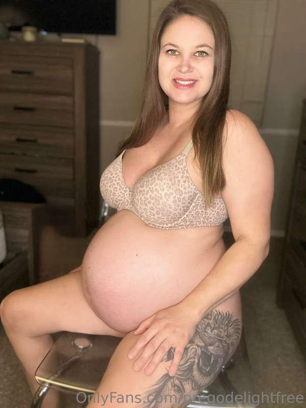 Going into 34 weeks!