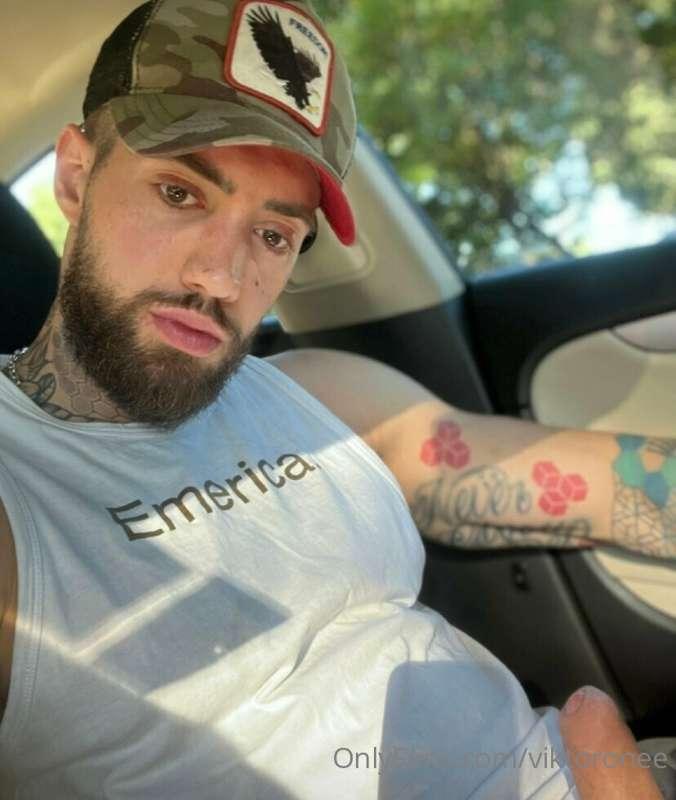 Surprise 🫢 Did you see what's peeking out?