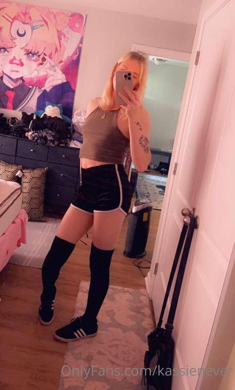 Hi cuties!! I’ll be adding some more content throughout the ..