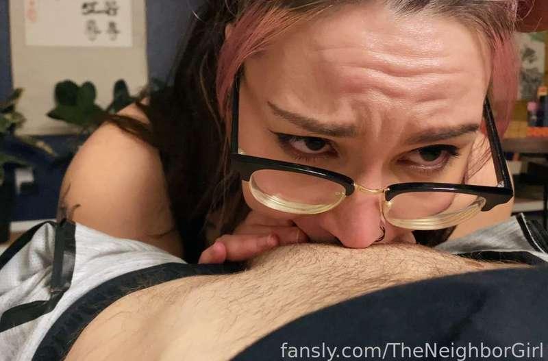 theneighborgirl image #0