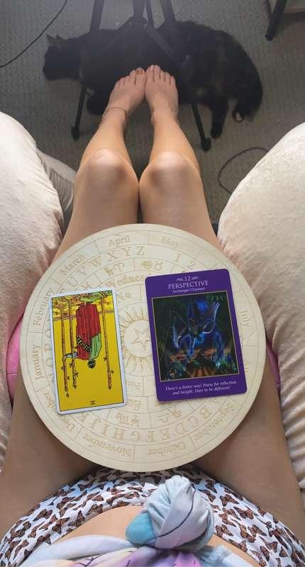 TODAYS TAROT READING FOR SEPTEMBER 19th 2021  🪄🪄🪄3 OF WANDS ..