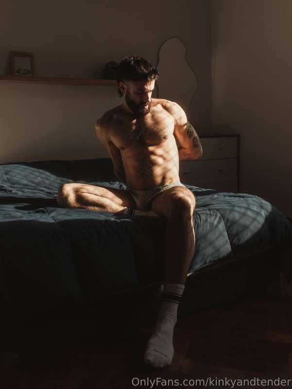 kinkyandtender image #1