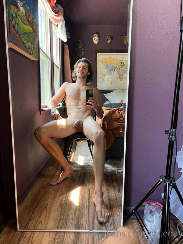 Don’t mind the lights and the lube on the floor.  I’ve got s..