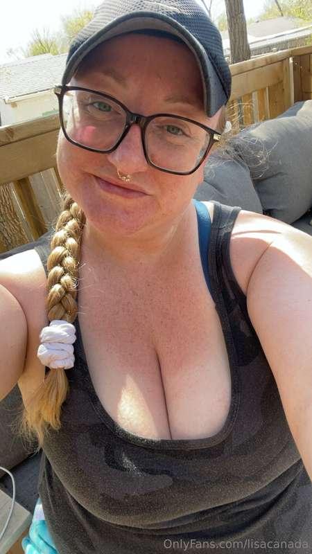 Nice day for yard work! 😘 🌲 🪴 🍃 I’ll need a cold shower afte..