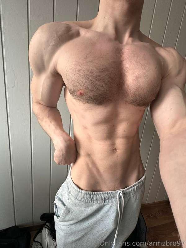 armzbro97 image #5
