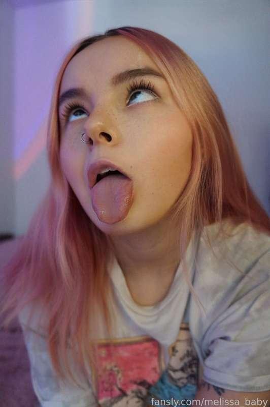 #ahegao #tongue #loli #18 #teen #petite #young #alt #egirl #face