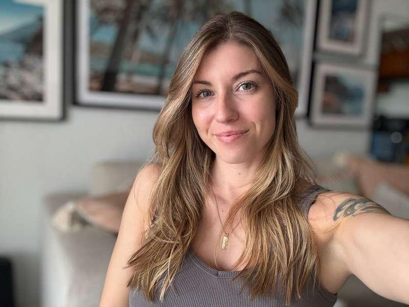 Just got my hair done! 🥰 What do we think?!?! 😘