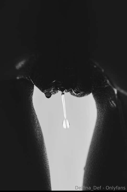 Wetness 🖤💦