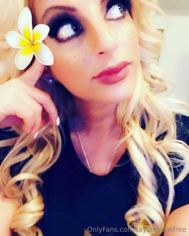 Just a blonde, her flower, and some thoughts about what’s co..