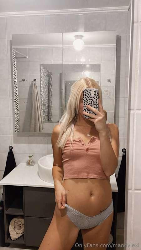 😌 heey you!

~ I’ve just got spoiled with new gifts on thron..