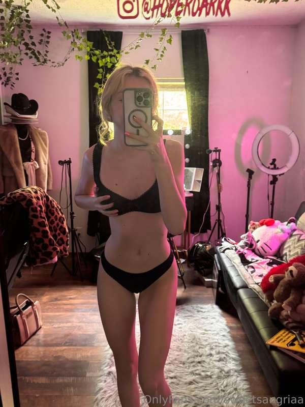 sweetsangriaa image #0