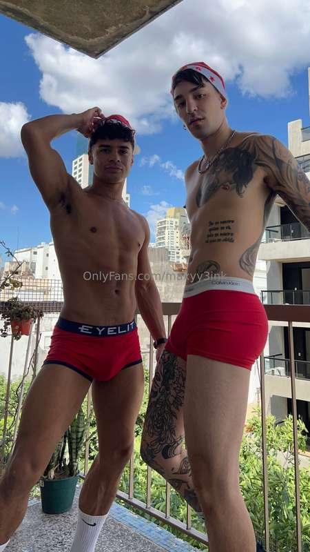 Merry Christmas🥰😈🌲 Are you ready to watch the video? 😈Feliz ..