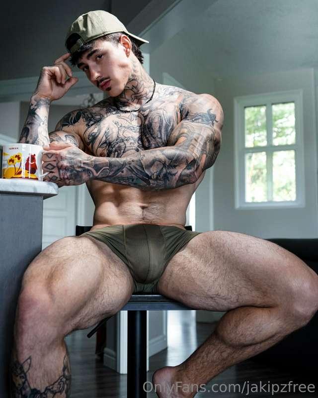I want you how I want my coffee, filled to the brim 😏
VIP co..