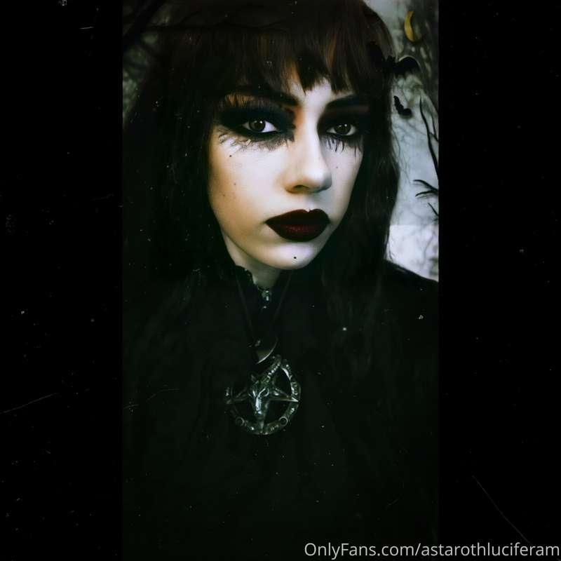 🌹🖤🖤